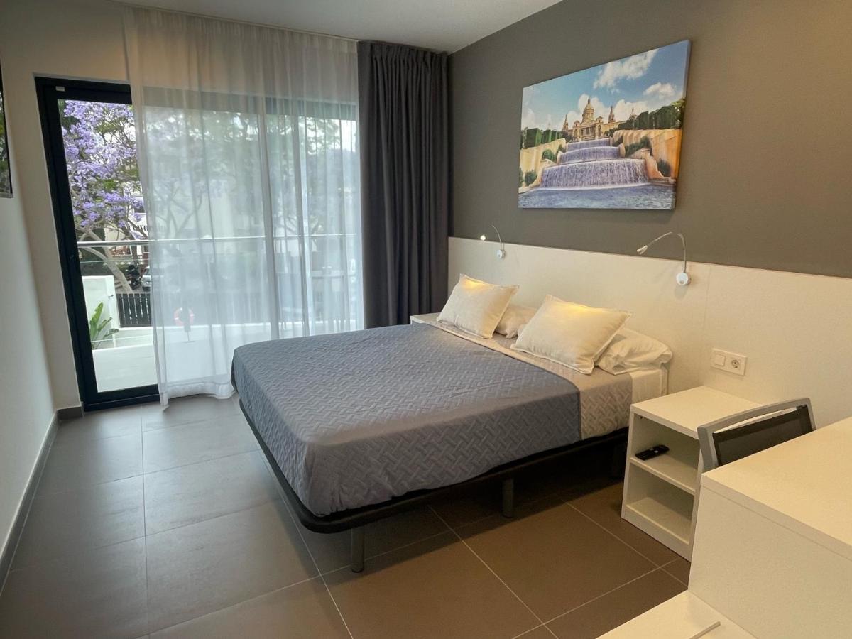 Hotel C31 Castelldefels Exterior photo